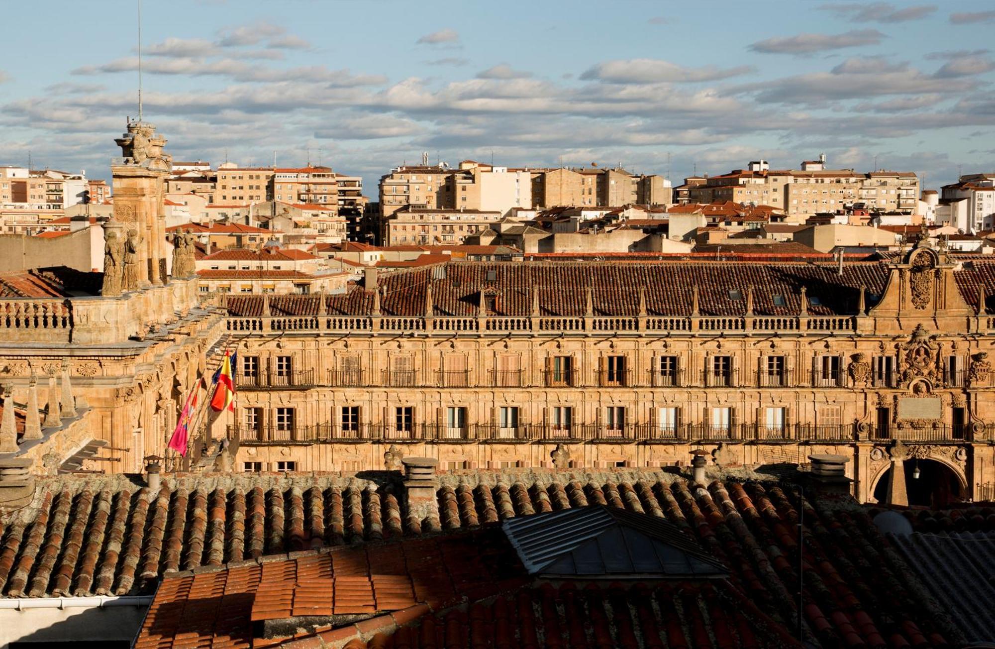 Catalonia Plaza Mayor Hotel 4*