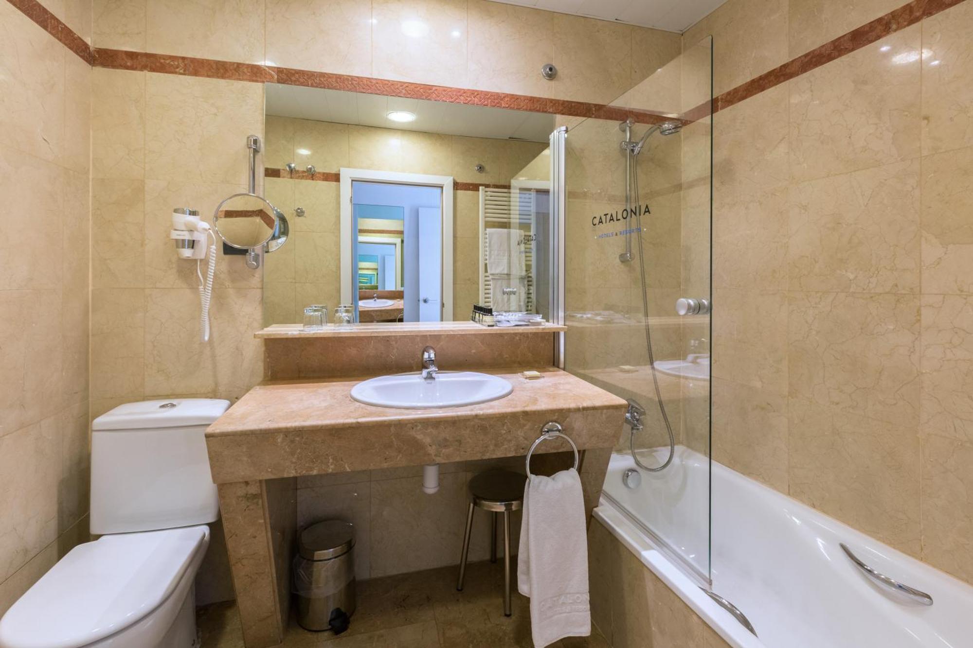 Hotel Catalonia Plaza Mayor 4*