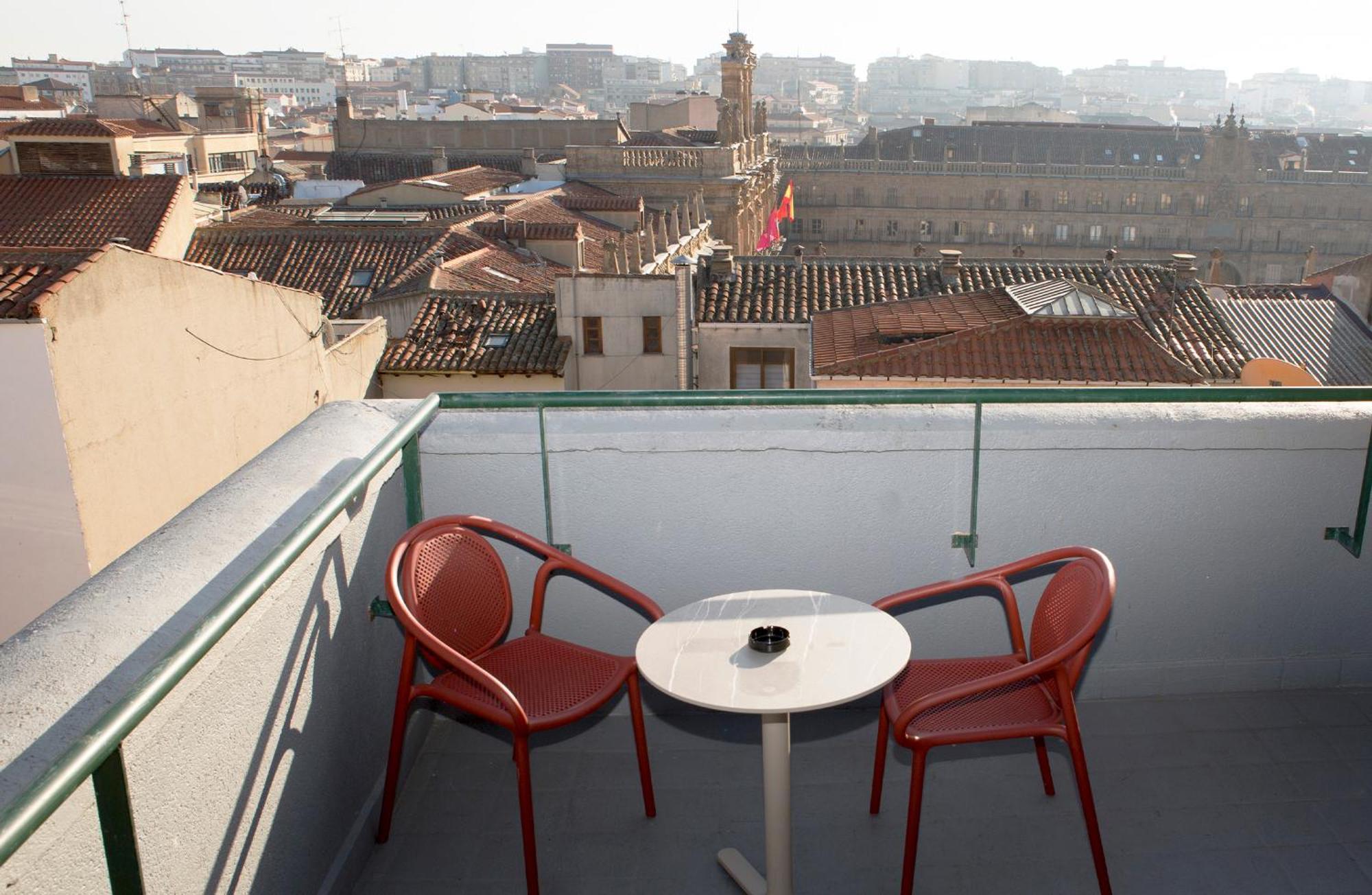 Catalonia Plaza Mayor 4*